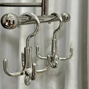 Swivel 4-Hook Wall Hanger
